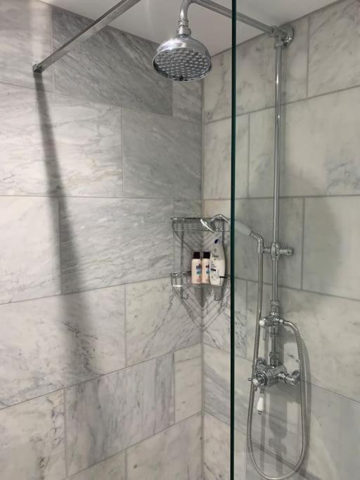 South Kensington Studio ロンドン エクステリア 写真
